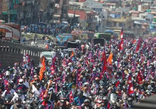 काठमाडौँमा राजसंस्था पक्षधरको मोटरसाइकल र्‍याली