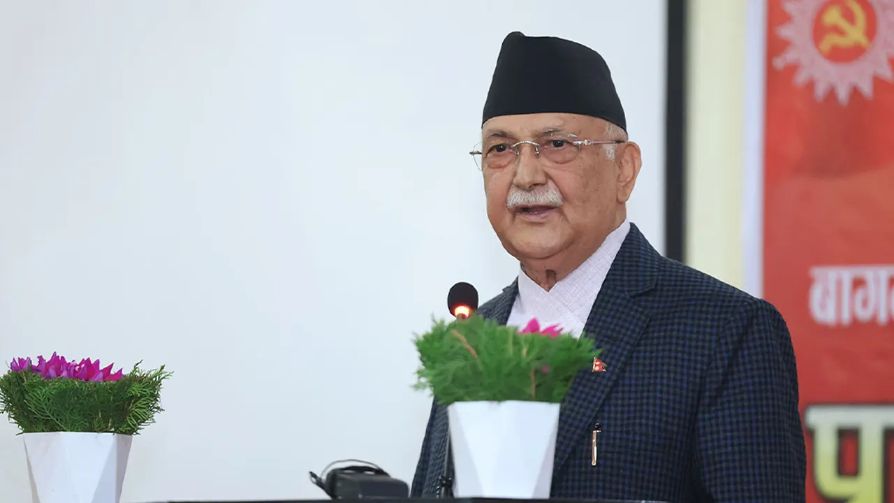 नेकपा एमाले जनसंगठन संयन्त्रको बैठकलाई प्रधानमन्त्री एवं पार्टी अध्यक्ष केपी शर्मा ओली र उपाध्यक्ष विष्णु पौडेलले विशेष सम्बोधन गर्दै