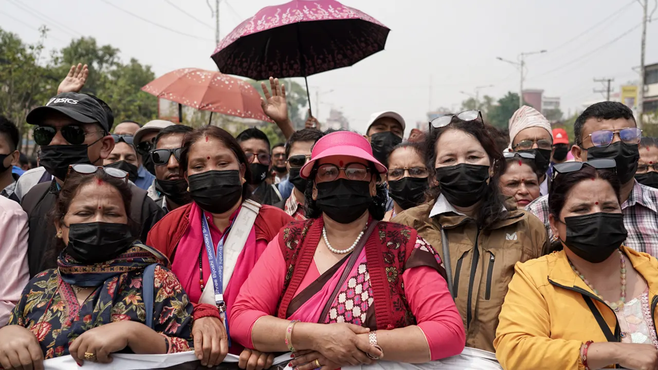 शिक्षामन्त्री भेट्न गएको महासंघ टोली नभेटी फर्किए