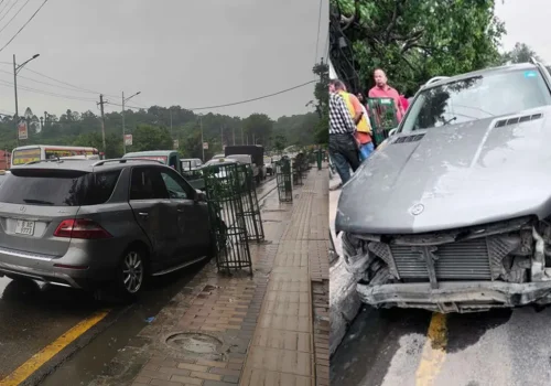 गौशालामा ८ सवारी साधन एक आपसमा ठोकियो