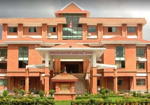 मधेश प्रदेशका पूर्वमन्त्री विजयकुमारसहित ८ जना विरुद्ध भ्रष्टाचार मुद्दा
