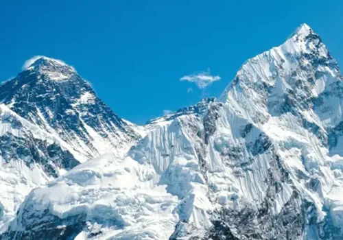 प्रतिकूल मौसमका कारण सगरमाथा आरोहण प्रभावित