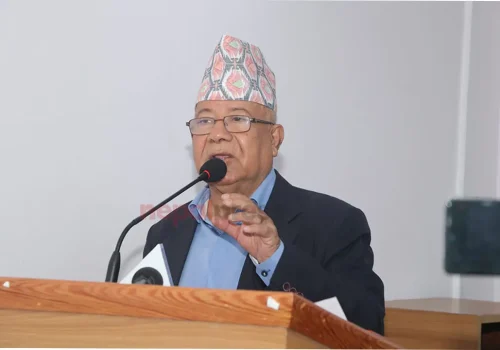 माधव नेपालले भने– राजावादीले आफ्नो ‘संस्कार’ देखाए