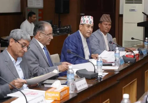 माधवविरुद्ध भ्रष्टाचार मुद्दा दर्ता भएपछि नेताहरू छलफलमा