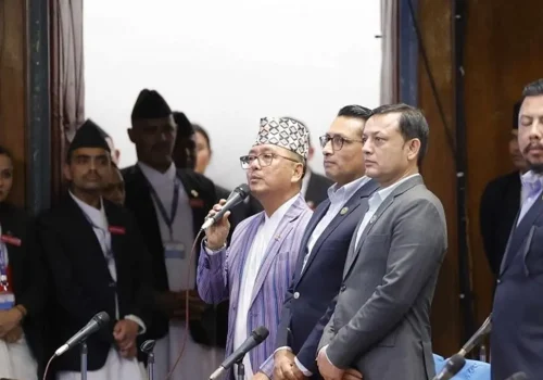 राप्रपा र रास्वपाको विरोधलाई बेवास्ता गर्दै अघि बढ्यो संसद