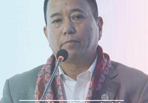 ७० कराेडकाे ठेक्का ताेडिएकाे आक्राेशमा ठेकेदार कान्छाराम मन्त्रीमाथि  खनिए