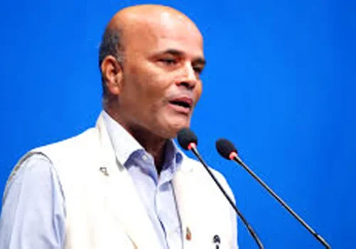 अमरेश सिंहले ५ जिल्लाबाहेक अरू विदेशीलाई दिऊँ भनेपछि संसद्‍मा नाराबाजी