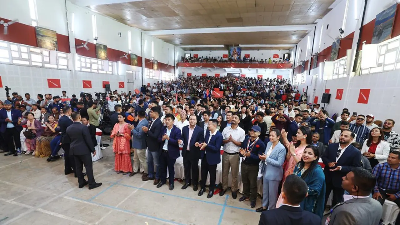 अनेरास्ववियूको नेतृत्व छान्न मतदान हुँदै