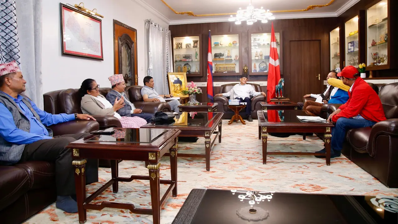 शिक्षकका मागमा सरकार बहानाबाजी नगरोस् भनेर सदनको अवरोध हटाएका हौं : अध्यक्ष प्रचण्ड