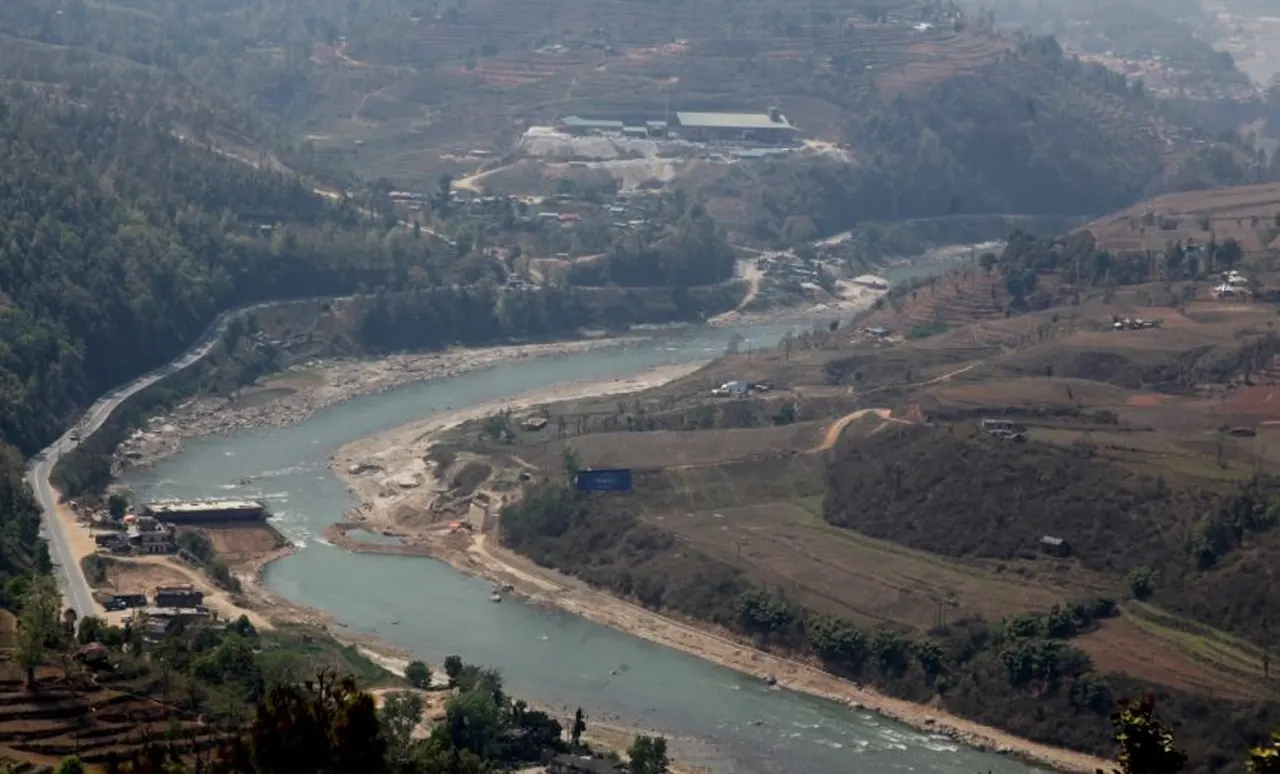 त्रिशूली नदीमा हाम फालेकी महिला बेपत्ता