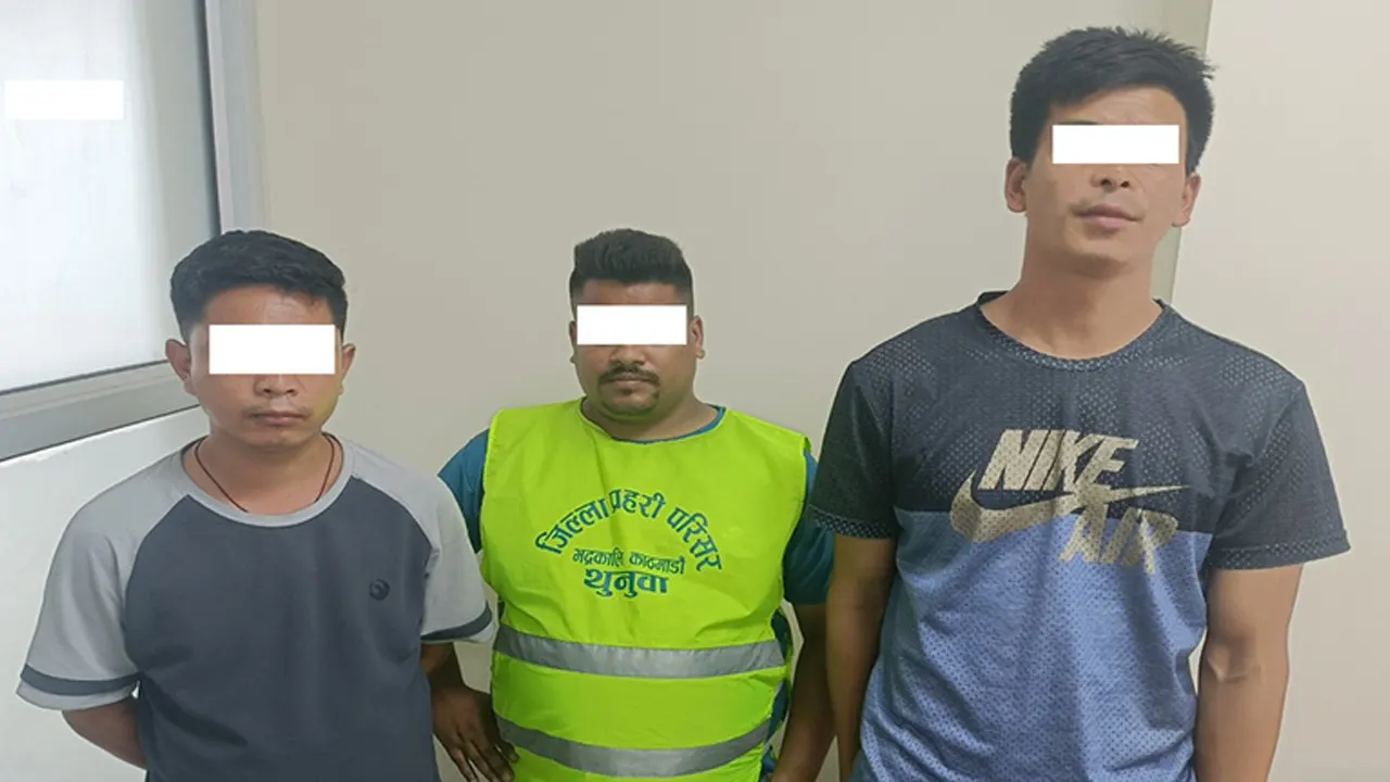 ४ लाखसहित ३ क्रिप्टो कारोबारी पक्राउ
