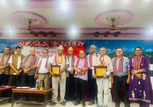 राष्ट्रसेवक साकोसको ‘मार्सेली उपभोक्ता सचेतना पुरस्कार’ मोहन काजीलाई प्रदान