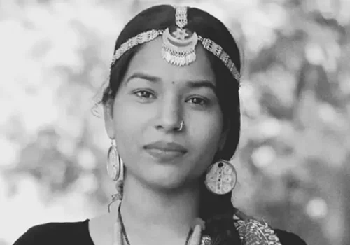 छाउगोठमा सुतेकी युवतीको सर्पले डसेर मृत्यु