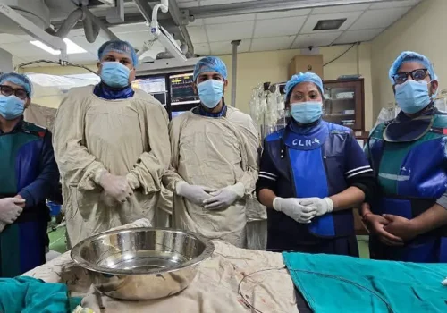 घाँटीबाट तार छिराएर मस्तिष्क पक्षघातको उपचार  नेपालमै पहिलो पटक