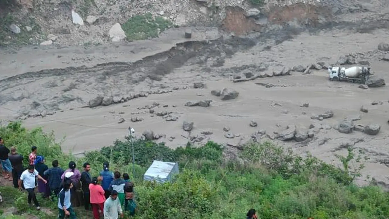 रसुवा बाढीमा बेपत्ता भएका १८ जनाको पहिचान खुल्यो