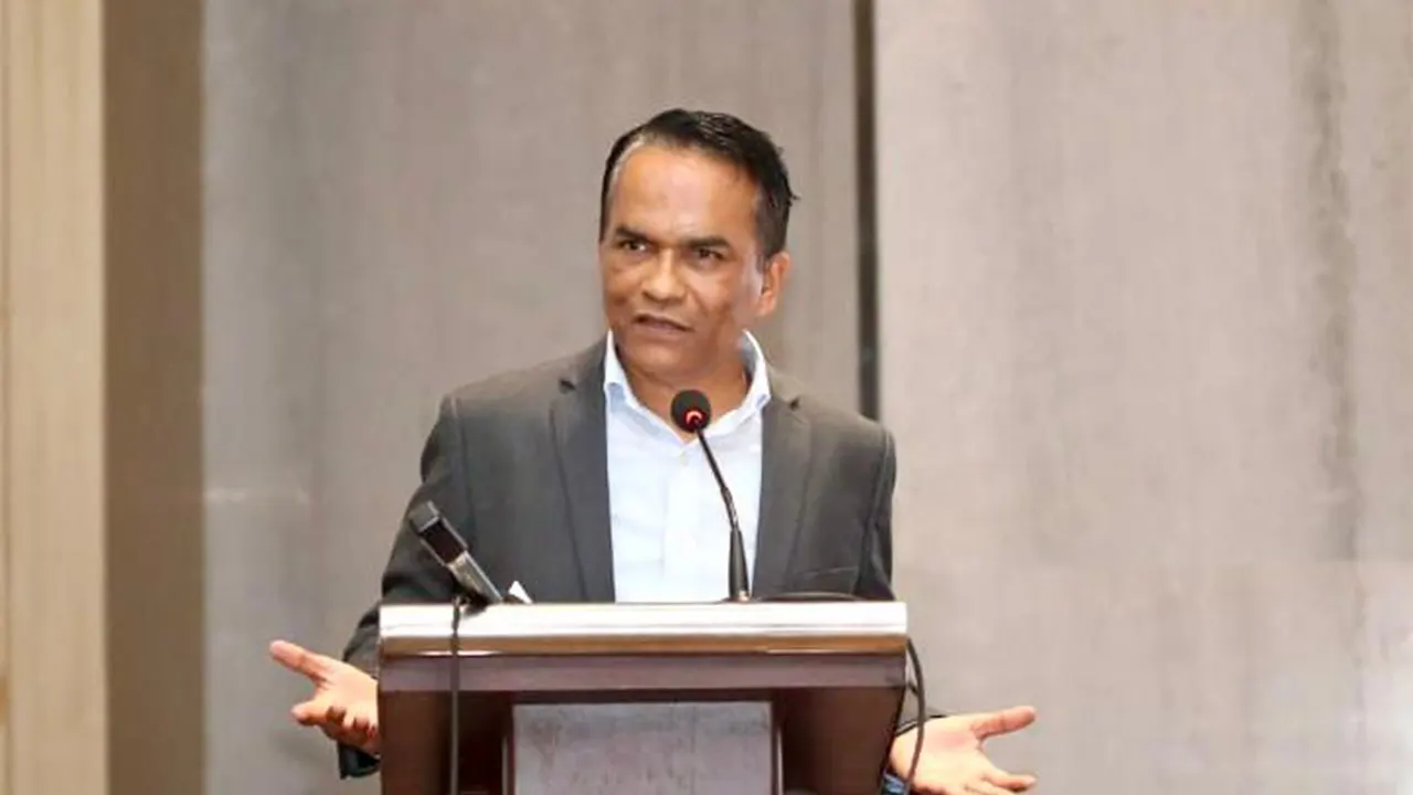 नेपाल आर्थिक पत्रकार समाज सेजनद्वारा आयोजित आगामी आर्थिक वर्षको मौद्रिक नीतिका सन्दर्भमा नीतिगत बहस कार्यक्रममा : डक्टर पौडेल
