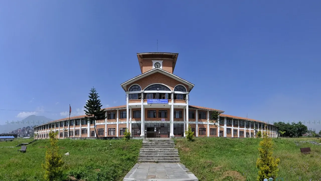 विद्यार्थी प्रतिनिधिको उपस्थितिबिनै त्रिवि सभा बस्दै