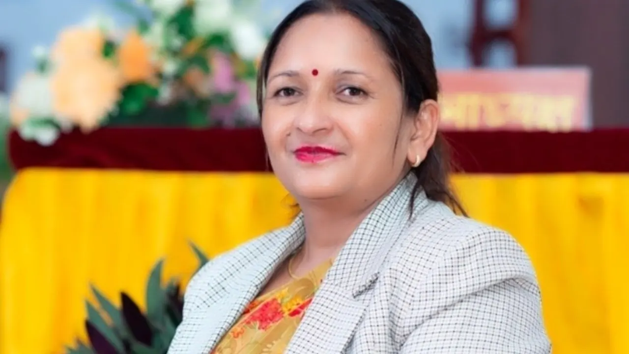 केपी ओलीले नेतृत्व लिएपछि एमालेको पहिचान बदलियो मिसन ०८४ उहाँकै नेतृत्वमा : मोहनमाया ढकाल