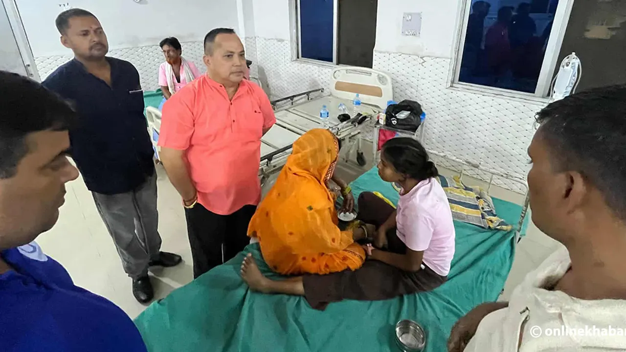 समुदायस्तरमै हैजा फैलिएपछि वीरगञ्जका विद्यालयहरू २ दिन बन्द