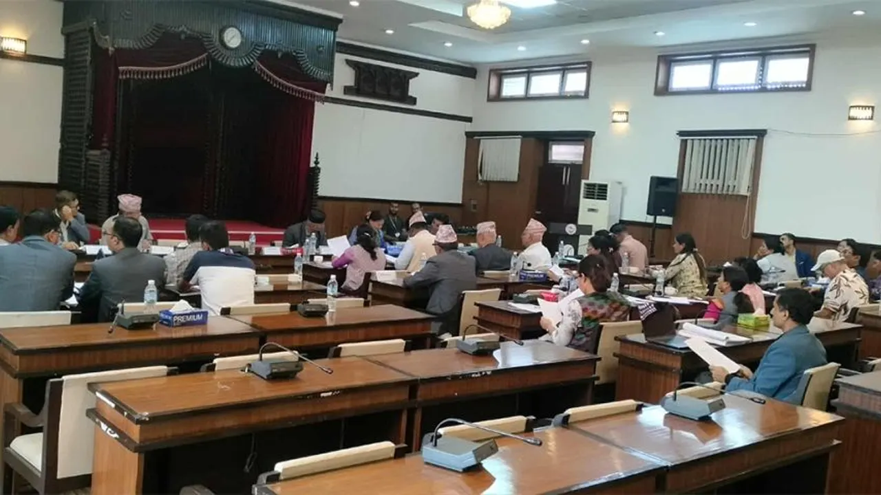 भूमि सम्बन्धी विधेयकमाथि छलफल सुरु
