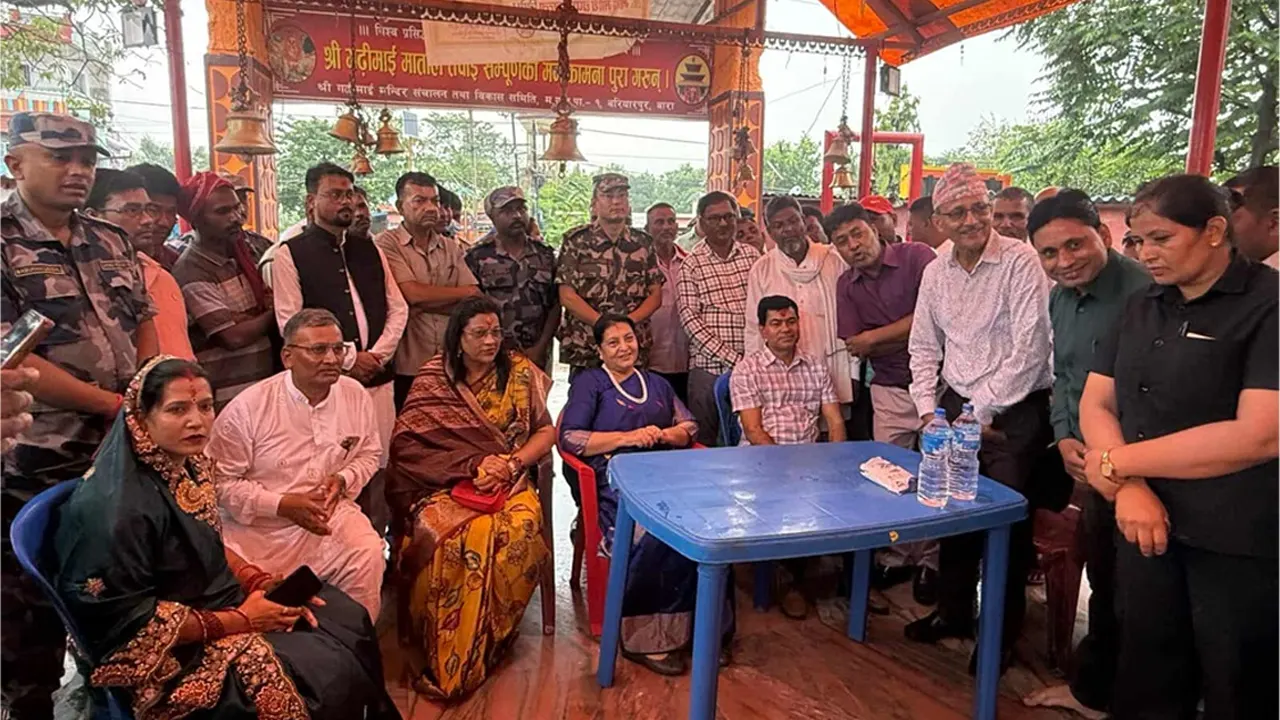 पूर्वराष्ट्रपति विद्या भण्डारी बारामा, एमाले नेता–कार्यकर्तासँग भेटघाट गर्ने