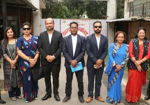 रवि लामिछानेलाई भेट्न नक्खु कारागार पुगे रास्वपाका नौ आकांक्षी उमेदवार
