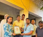 पत्रकार खत्रीको परिवारलाई प्रेस चौतारीद्वारा आर्थिक सहयोग हस्तान्तरण