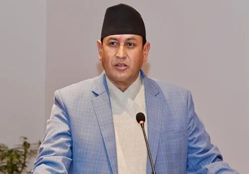 समिति सभापतिबाट राजीनामा दिँदै रामहरि खतिवडा