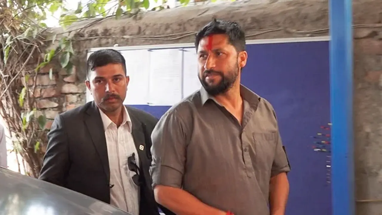 रविको मुद्दा न्यायाधीश विष्टको इजलासमा