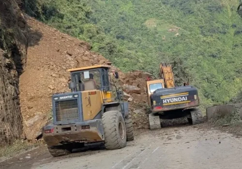 काठमाडौं–मुग्लिन यात्रा गर्दा वैकल्पिक सडक प्रयोग गर्न प्रशासनको आग्रह