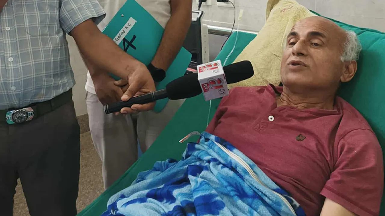 डा. गोविन्द केसीले तोडे अनशन