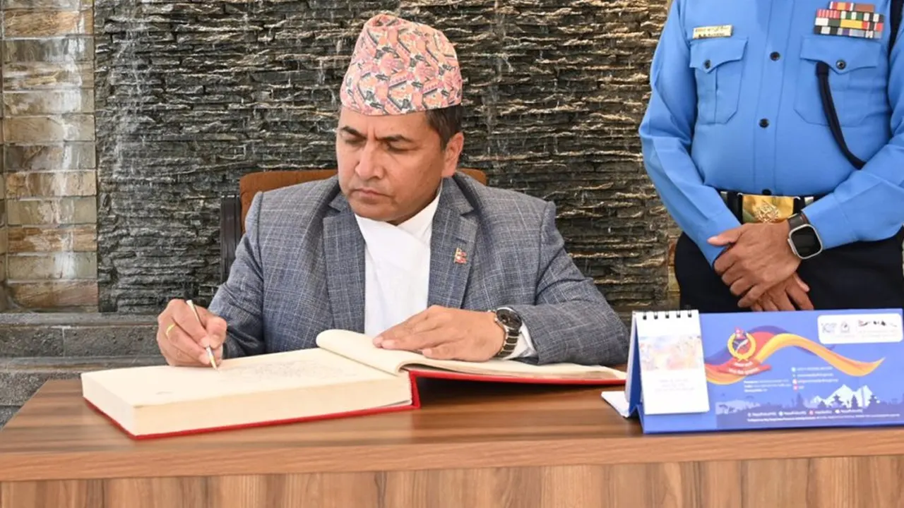 मुख्यसचिव अर्यालको कार्यकाल लम्ब्याउने प्रयास