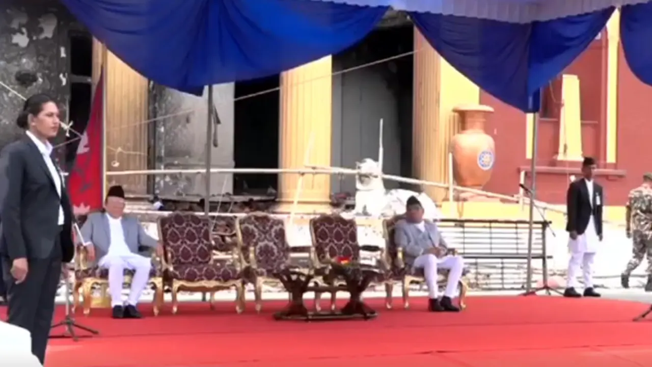 शीतल निवासको प्राङ्गणमा मन्त्रीहरूको शपथ तयारी