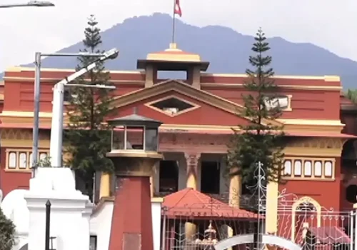 राष्ट्रपतिले प्रधानसेनापतिसित गरे छलफल
