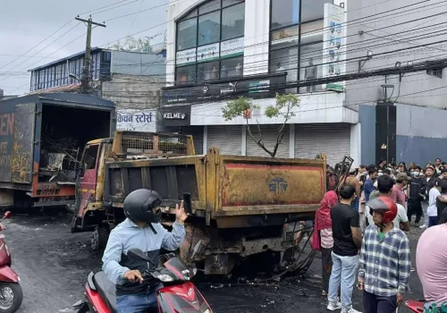 पोखरामा पनि सञ्चालनमा आयो सार्वजनिक यातायात