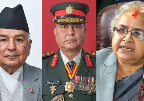 राष्ट्रपति, प्रधानसेनापति र सुशीला कार्कीबीच वार्ता हुँदै