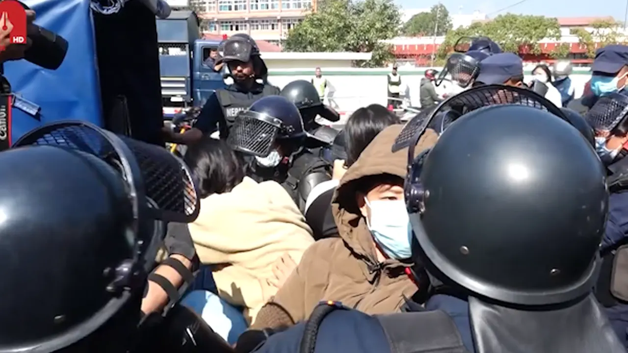 प्रदर्शन गर्न गएका ५० जना माइतीघरबाट पक्राउ
