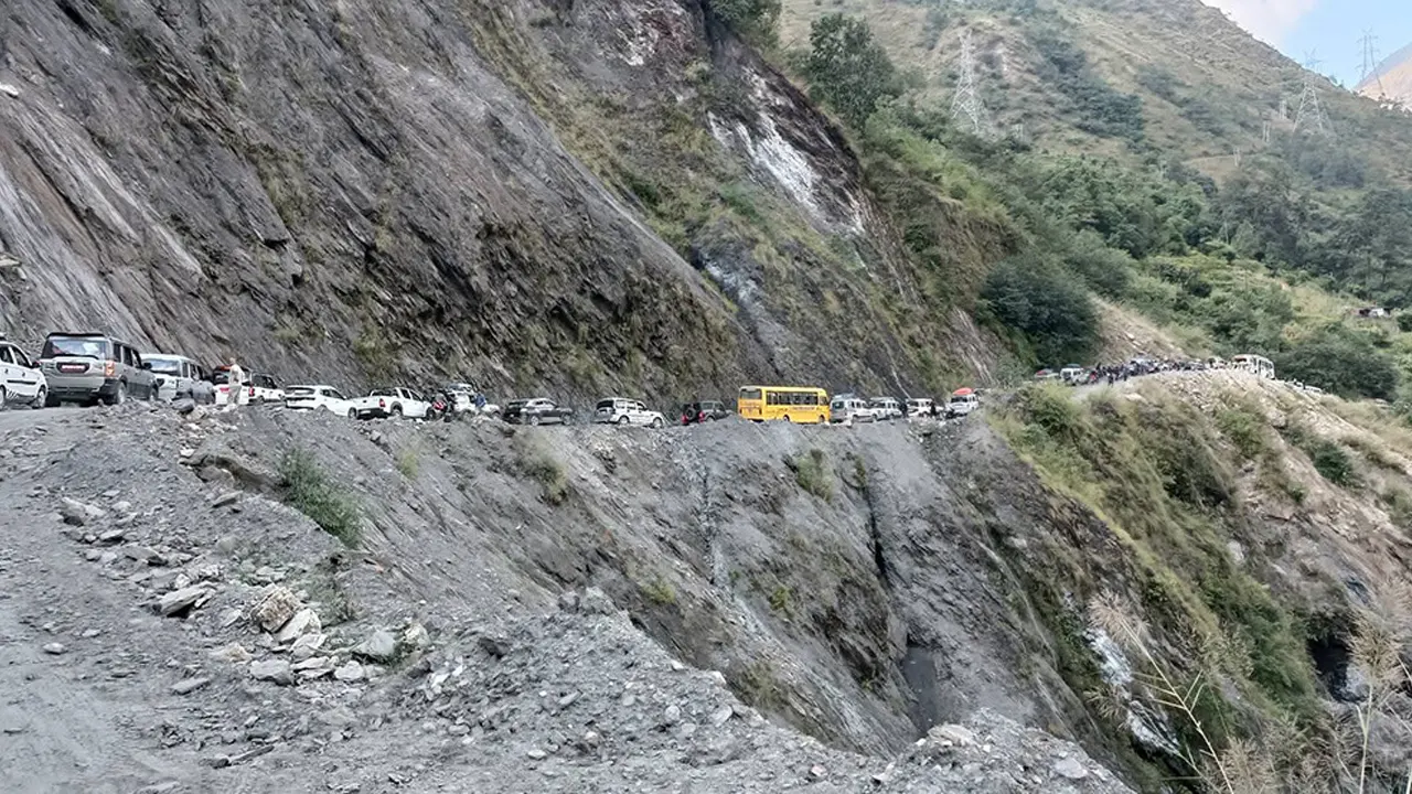 Domestic and foreign tourists flock to Mustang मुस्ताङमा आन्तरिक र बाह्य पर्यटकको घुइँचो