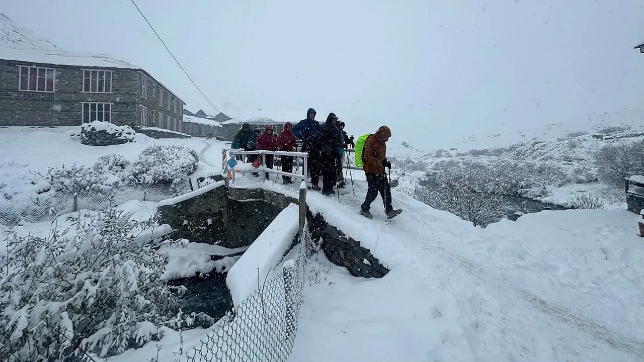 मुस्ताङमा भारी हिमपात, आवागमनमा समस्या