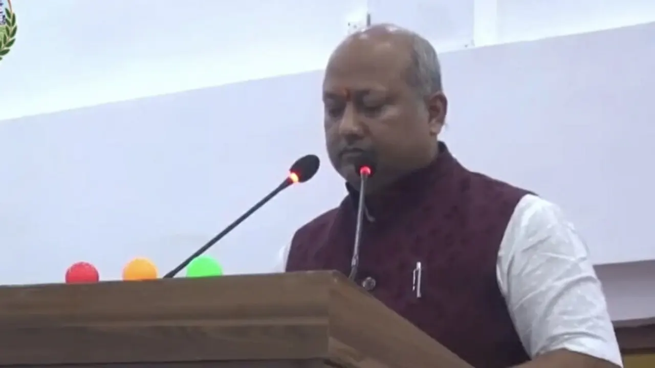 मधेशका मुख्यमन्त्री सतिश कुमार सिंहले दिए राजीनामा