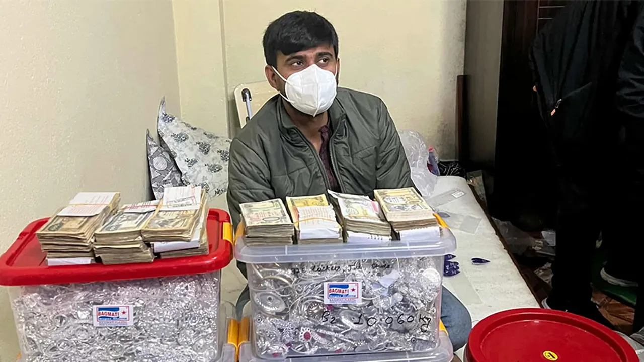 ललितपुरको धौगलबाट ५० किलो भन्दा बढी चाँदी बरामद