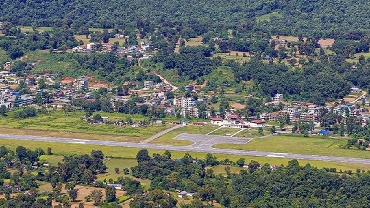 मौसम खराबका कारण पोखरा, भरतपुर र तुम्लिङटार विमानस्थल बन्द