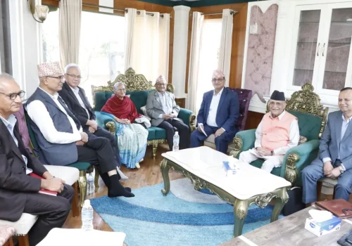 गुण्डुमा सुरू भयो एमाले सचिवालय बैठक