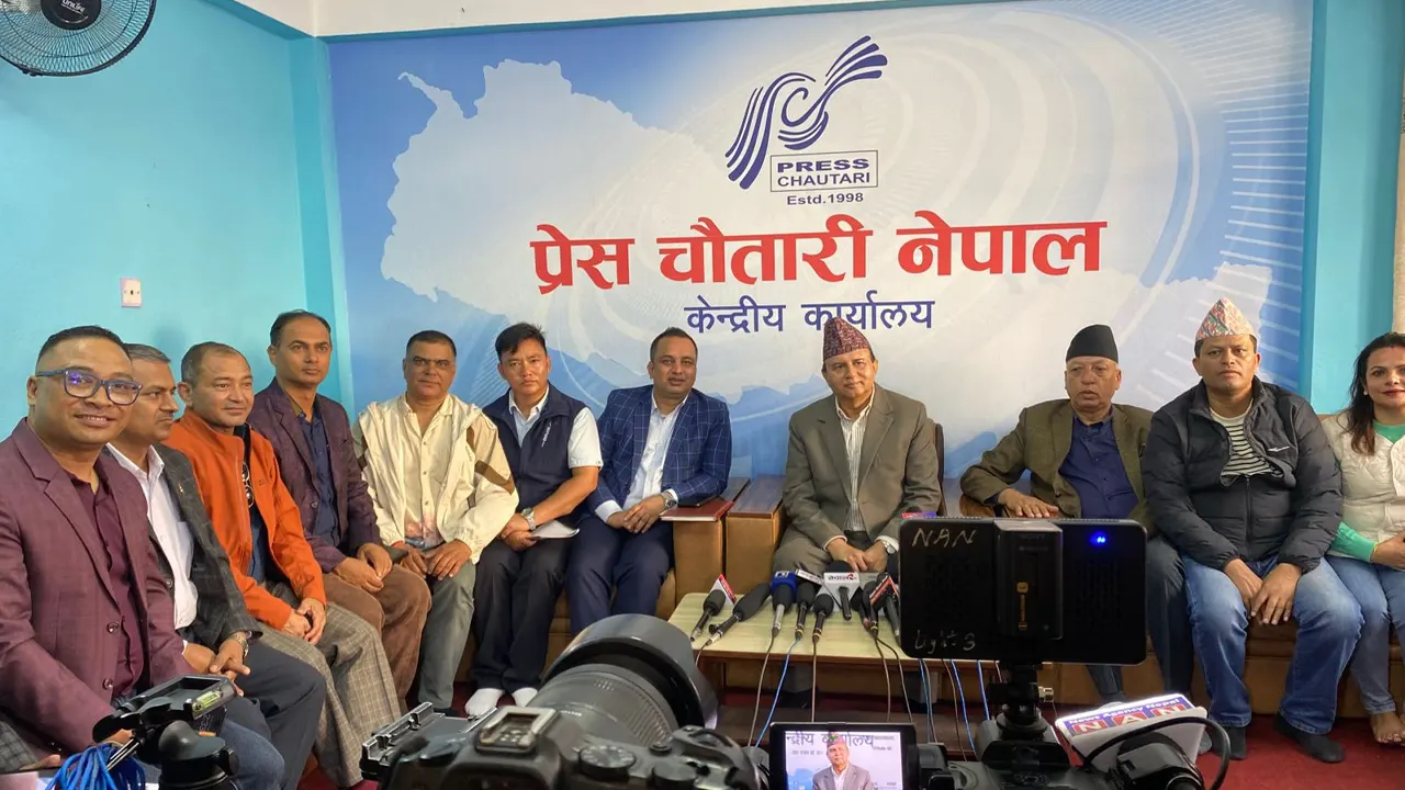 जनता कसको पक्षमा छन् भन्ने कुरा नेकपा एमालेले चाँडै देखाइदिने छ : शंकर पोखरेल