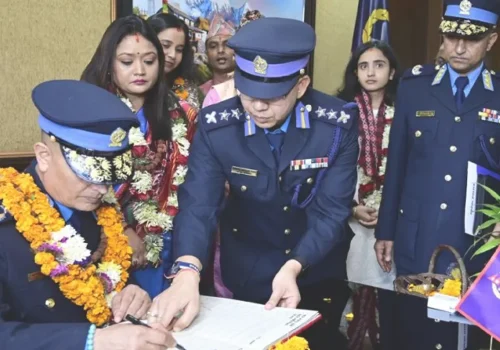 आईजीपी कार्कीको पहिलो निर्णय : वरिष्ठ सईसम्मलाई २ लाखको आकस्मिक कर्जा