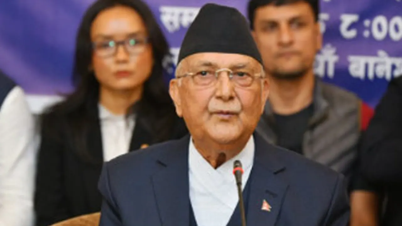 सडकमा उत्रन युवाहरूलाई ओलीको निर्देशन