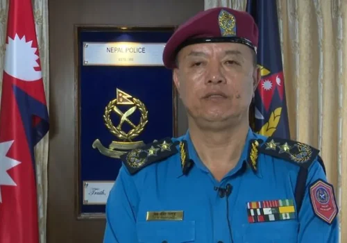 निवर्तमान आईजीपी खापुङलाई विदेश भ्रमण र उपत्यका छाड्न प्रतिबन्ध