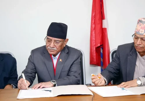 एमाले छाडेर सबै यता आउँछन् भन्ने प्रचण्डको दाबी