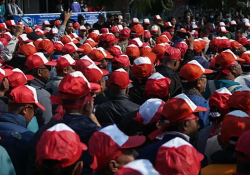 बबरमहलमा जम्मा भए एमाले युवाहरु