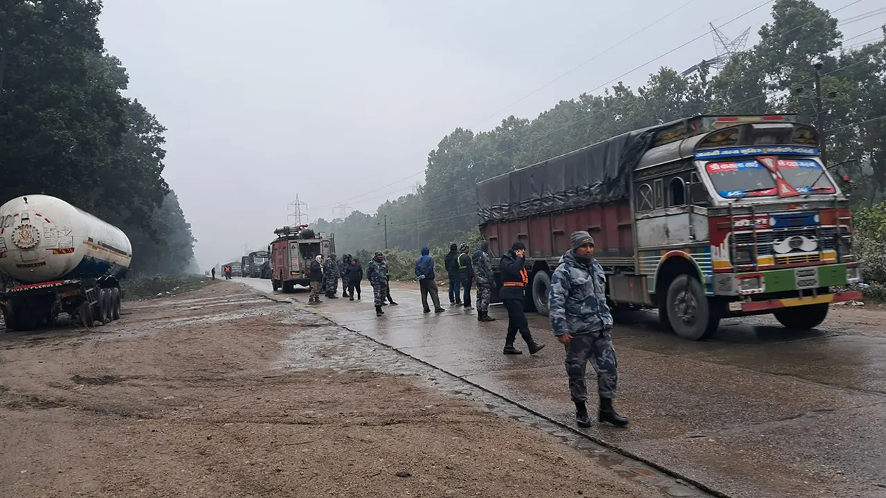 २४ घण्टापछि खुल्यो रौतहटको चन्द्रनिगाहपुर–निजगढ सडकखण्ड